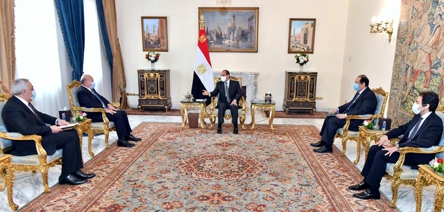 السيسي خلال لقاء وزير خارجية العراق : سياسة مصر في المنطقة قائمة على مبادئ رشيدة متوازنة وثوابت أخلاقية راسخة