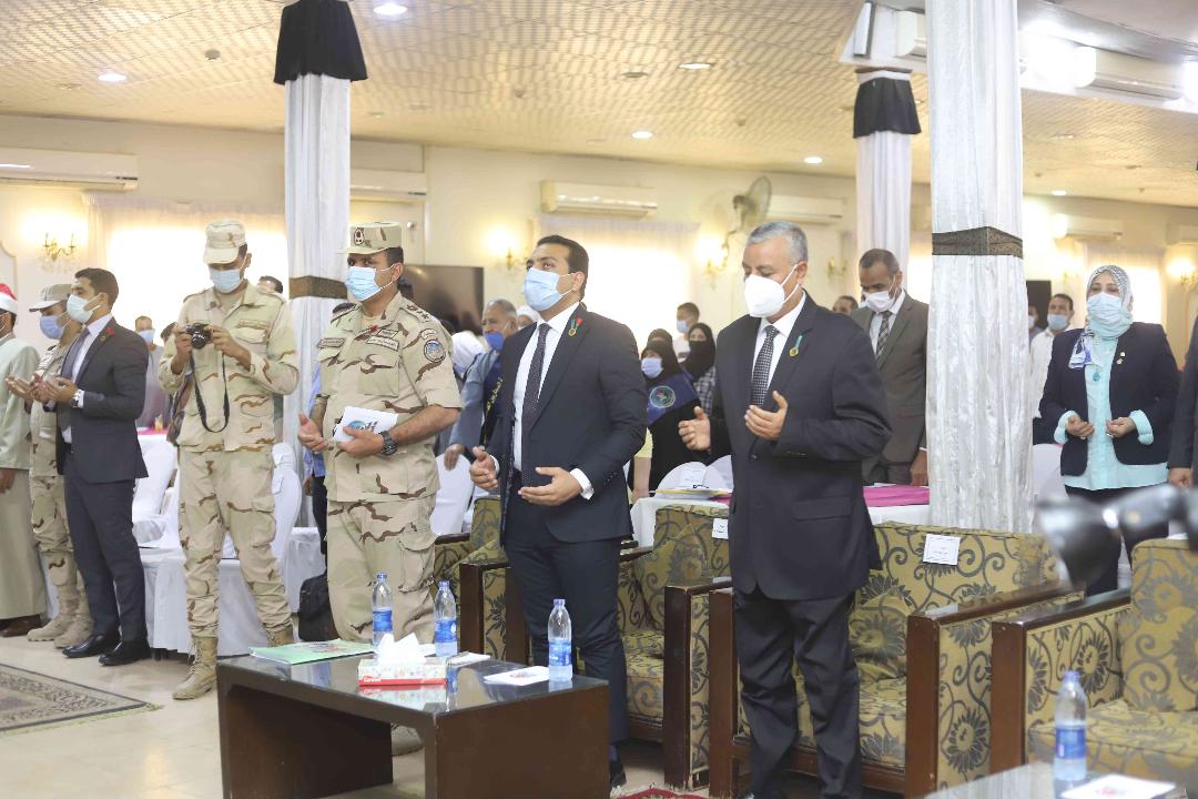 رئيس جامعة جنوب الوادي يشارك في احتفالية جمعية المحاربين القدامى وضحايا الحرب

