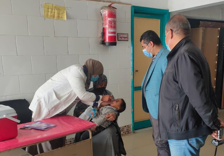 تطعيم 96% من المستهدف خلال الحملة القومية ضد شلل الأطفال بمراكز المنيا
