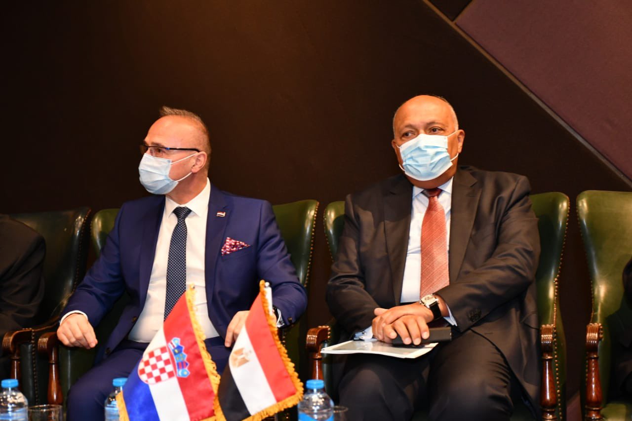 شكري و رادمان يفتتحان منتدى الأعمال المصري الكرواتي 
