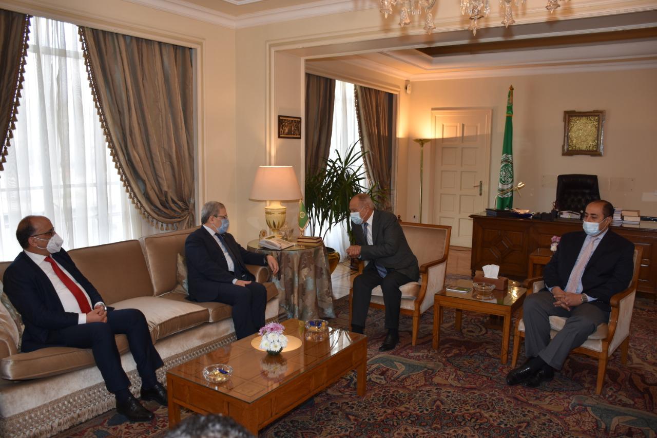 أبو الغيط ووزير الخارجية التونسي يبحثان سبل تعزيز العمل العربي المشترك