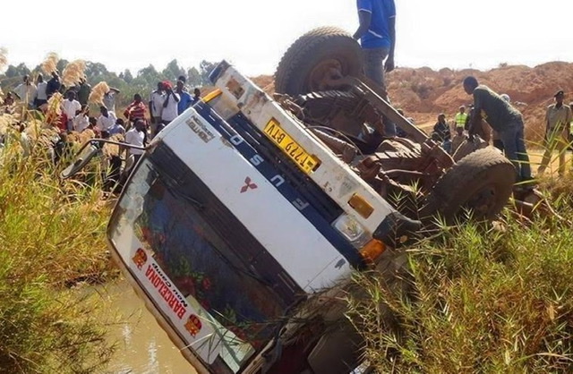 مصر تعزي الكونغو في ضحايا إنقلاب حافلة  بإقليم كويلو 