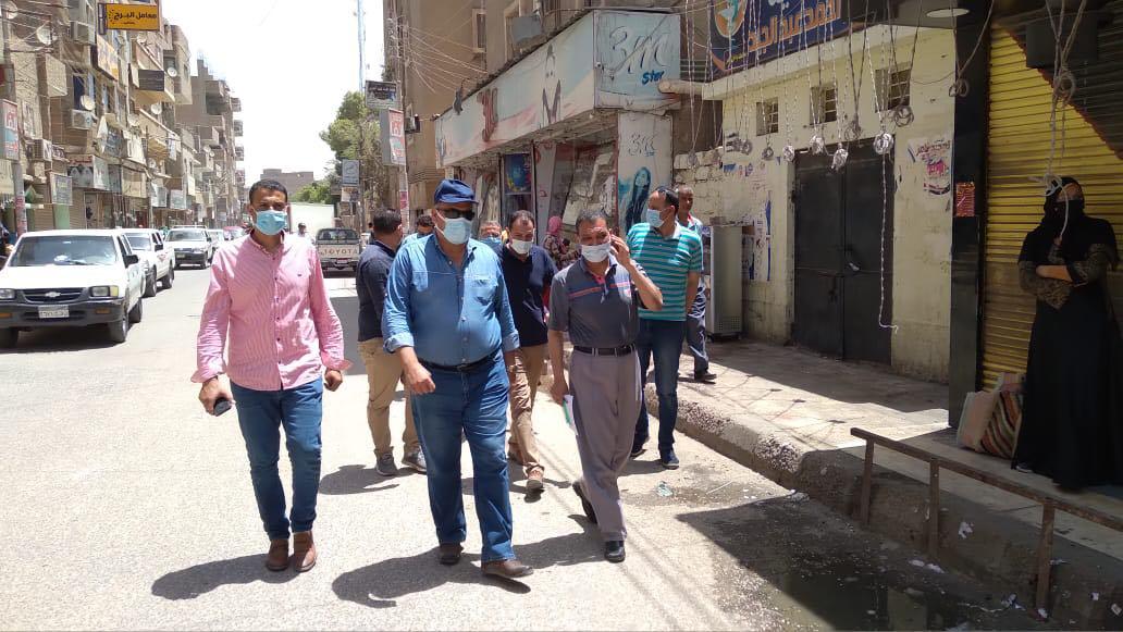 تحرير 20 مخالفة لعدم التزام المواطنين بارتداء الكمامات بمركز سمالوط بالمنيا