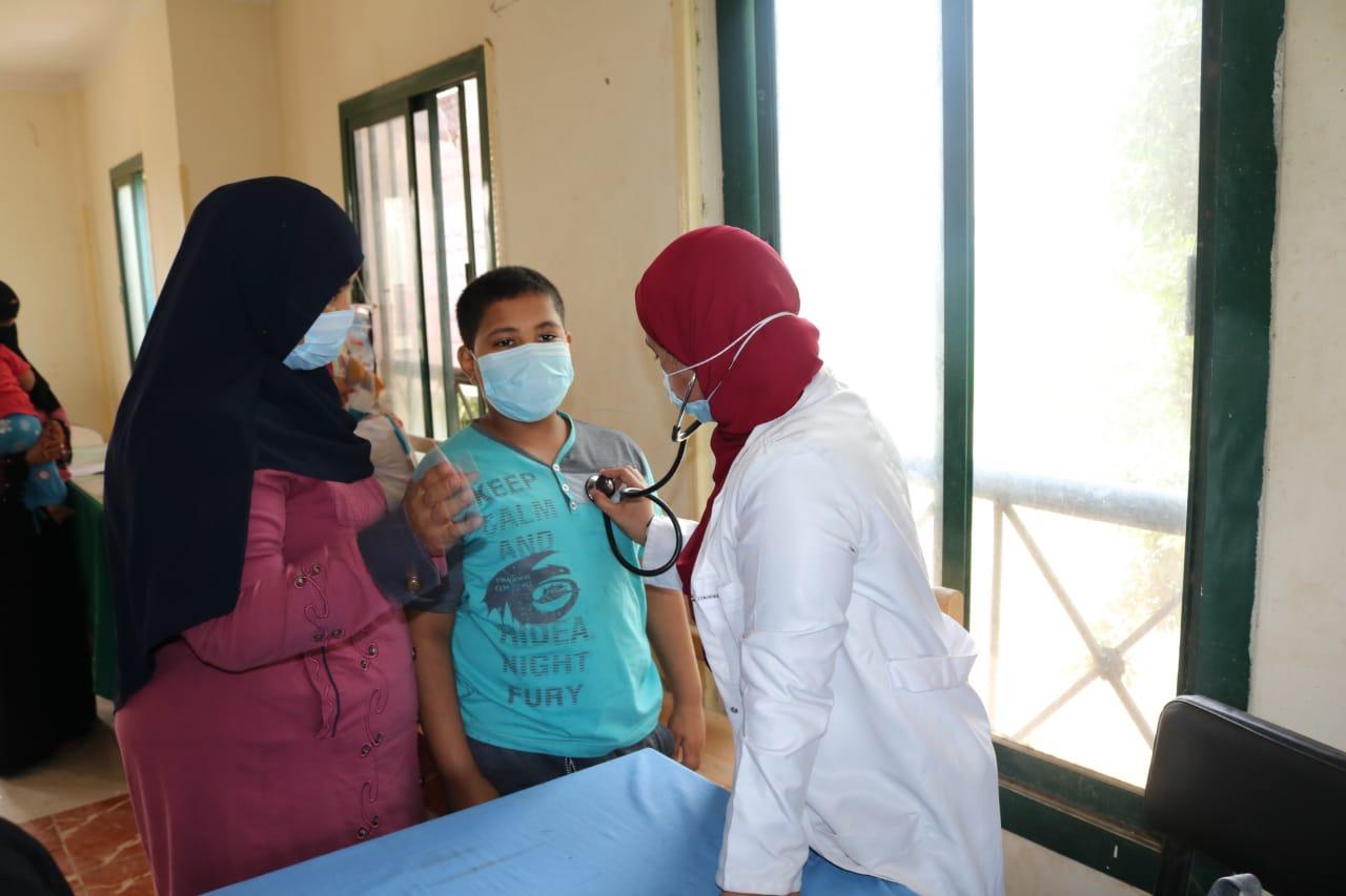  قوافل جامعة جنوب الوادى عرض مستمر 