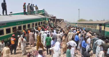 مصر تعزي باكستان فى ضحايا تصادم قطارين جنوب البلاد
