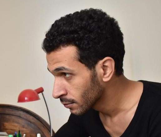 مفيش رقم بيرد| محسن محمد سجنته المظاهرة وحررته القصيدة
