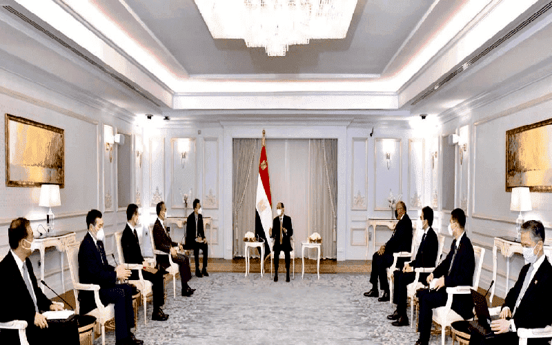 رسالة من الرئيس الصيني للرئيس السيسي ينقلها وزير خارجية الصين 
