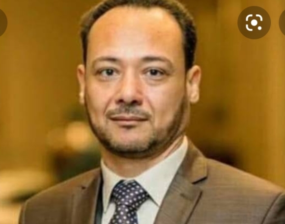 سعيد الفقي: الأسبوع القادم سيكون عزم صعود البورصة أقوي خاصة علي الأسهم القيادية
