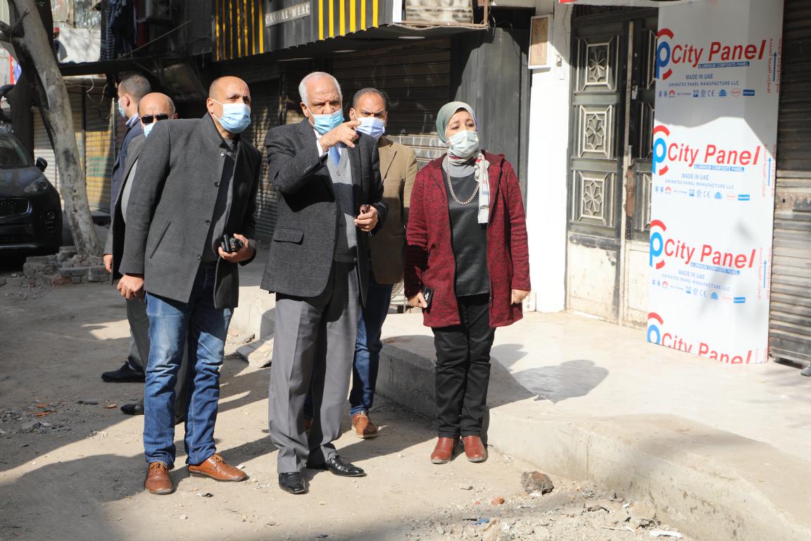 محافظ الجيزة يتفقد أعمال رصف وتطوير شوارع الطيار فكري والأقصر وزكي مطر وبشتيل  بحي شمال الجيزة