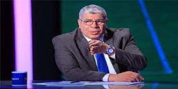 شوبير حول سرقة عقود لاعبي الطائرة 