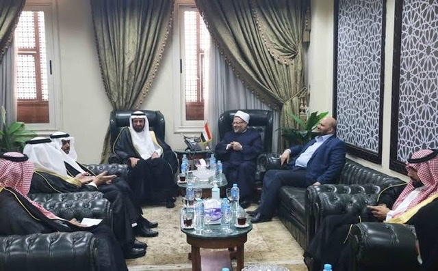 بدء وصول الوفود المشاركة في المؤتمر العالمي السابع لـلإفتاء إلى مطار القاهرة 