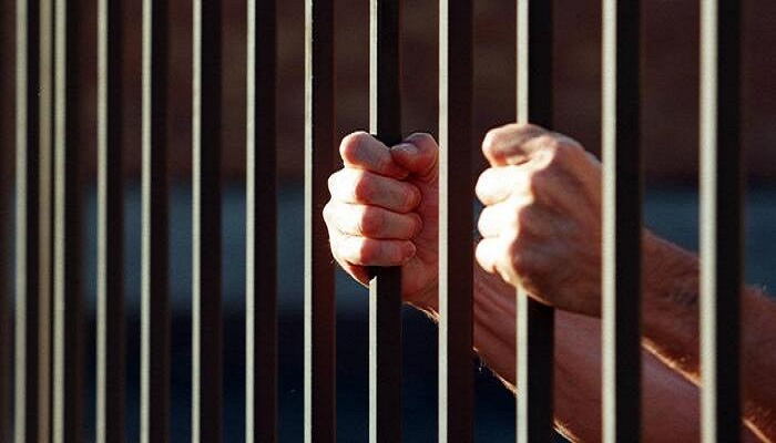 السجن المؤبد  على 9 متهمين و 15 عاما على  13 آخرين فى قضية خلية السلام

