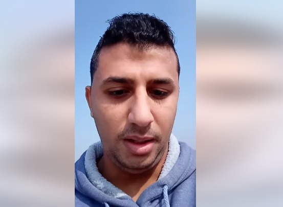 بالفيديو.. شاب يوثق لحظة محاولة انتحاره من أعلى سور القلعة 


