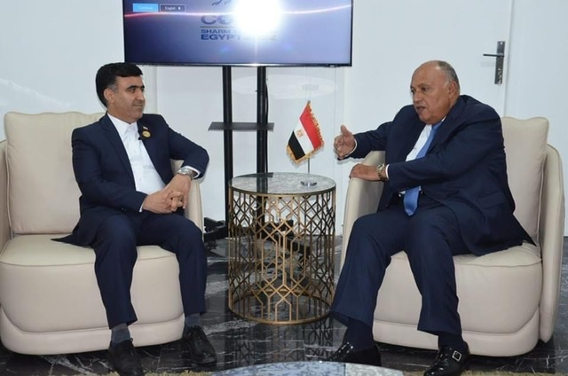 وزير الخارجية يستقبل نائب رئيس إيران رئيس وفد بلاده في شرم الشيخ