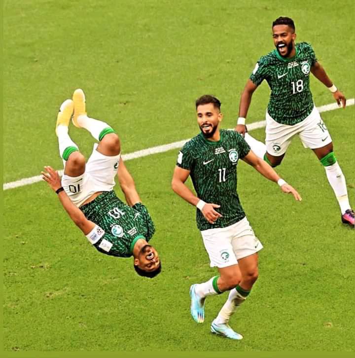 فيديو .. السعودية تحقق فوزا تاريخيا على منتخب الأرجنتين بهدفين مقابل هدف



