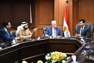 بالصور.. صالح السعدي : سباقات الهجن موروثا ثقافيا ورياضيا تحظى بمكانة خاصة لدي الإمارات