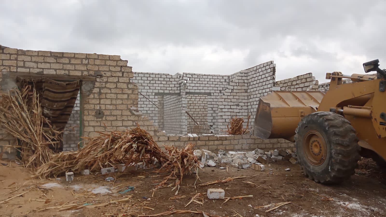 محافظة الجيزة تنفذ ٩٥ قرار إزالة لتعديات علي أملاك الدولة بالعياط ومنشأة القناطر وأطفيح والبدرشسن
