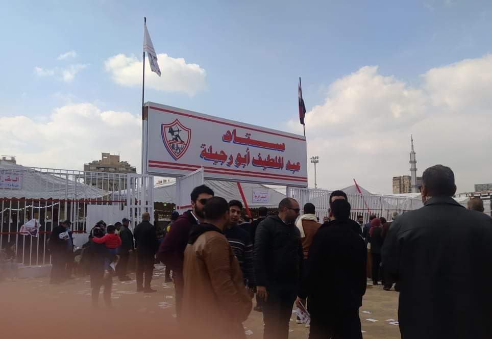 اللجنة القضائية بانتخابات الزمالك تطلب من الأعضاء مغادرة المقر الانتخابي ومنع الدعاية داخله