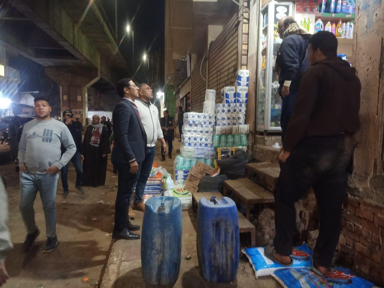 تحرير 28 محضر واغلاق مقهى مخالف بمدينة المنيا
