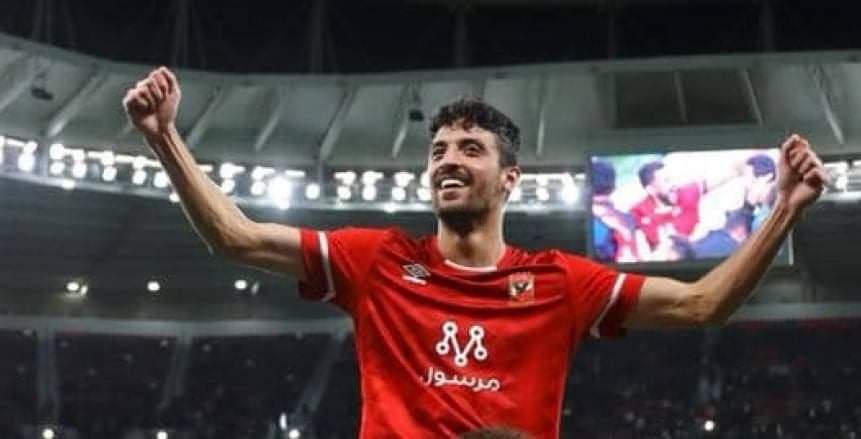 الأهلي يعلن التشكيل الرسمي لمواجهة مونتيري المكسيكي في كأس العالم للأندية 
