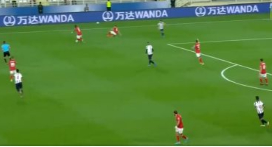 شوط أول سلبى بين الأهلي ومونتيرى المكسيكي في كأس العالم للأندية. 
