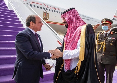 الرئيس السيسي يؤكد تضامن مصر الكامل مع السعودية حكومة وشعبا