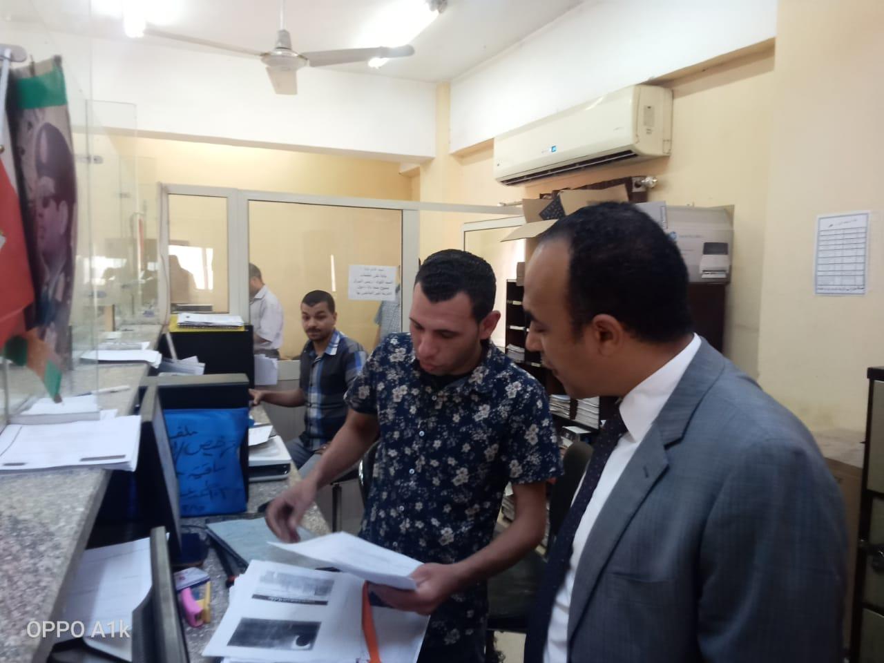 محافظ المنيا يوجه نائبه بمتابعة منظومة العمران وتطبيق الاشتراطات البنائية الجديدة