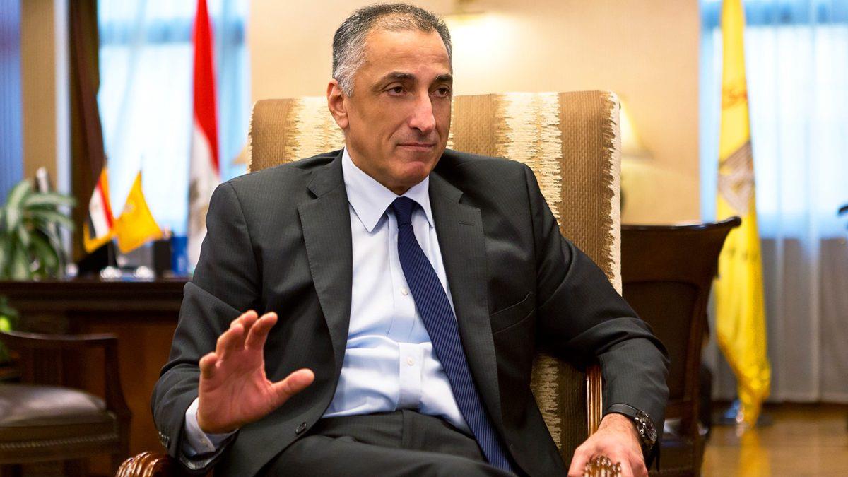 طارق عامر: حائز الجنيه المصري سوف يكون رابحا على المدى المتوسط
