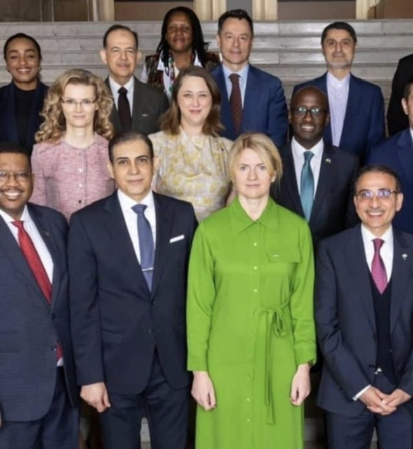 وزيرة الخارجية الإستونية والنائب الأول للبرلمان الإستوني يستقبلان السفير المصري  لدى إستونيا
