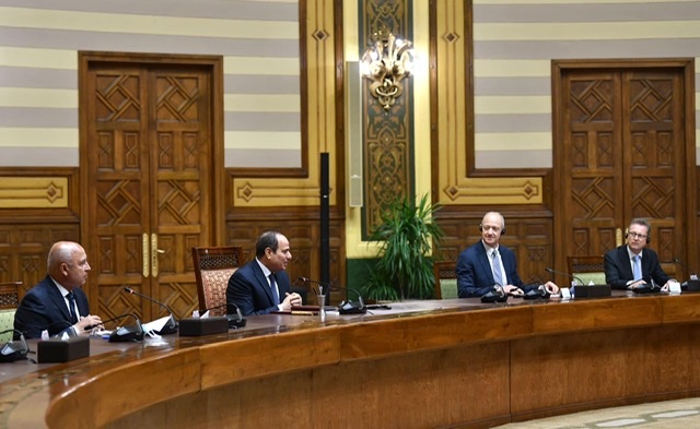 السيسي : شبكة خطوط القطارات الكهربائية جاءت ترسيخاً للتعاون المثمر بين مصر والمانيا