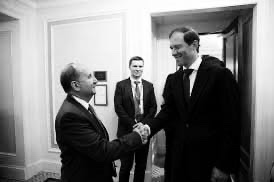 سفارة روسيا بالقاهرة تعزي مصر حكومة وشعبًا في وفاة عمرو نصار