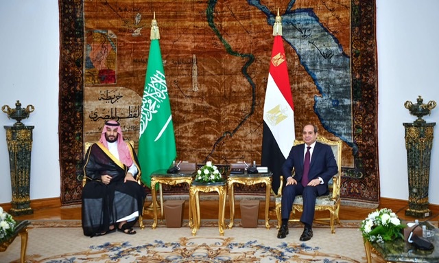 السيسي يستقبل ولي العهد السعودي بقصر الاتحادية