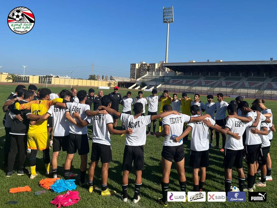 محاضرة تحفيزية ومران خفيف لمنتخب الناشئين استعدادا للمغرب 

