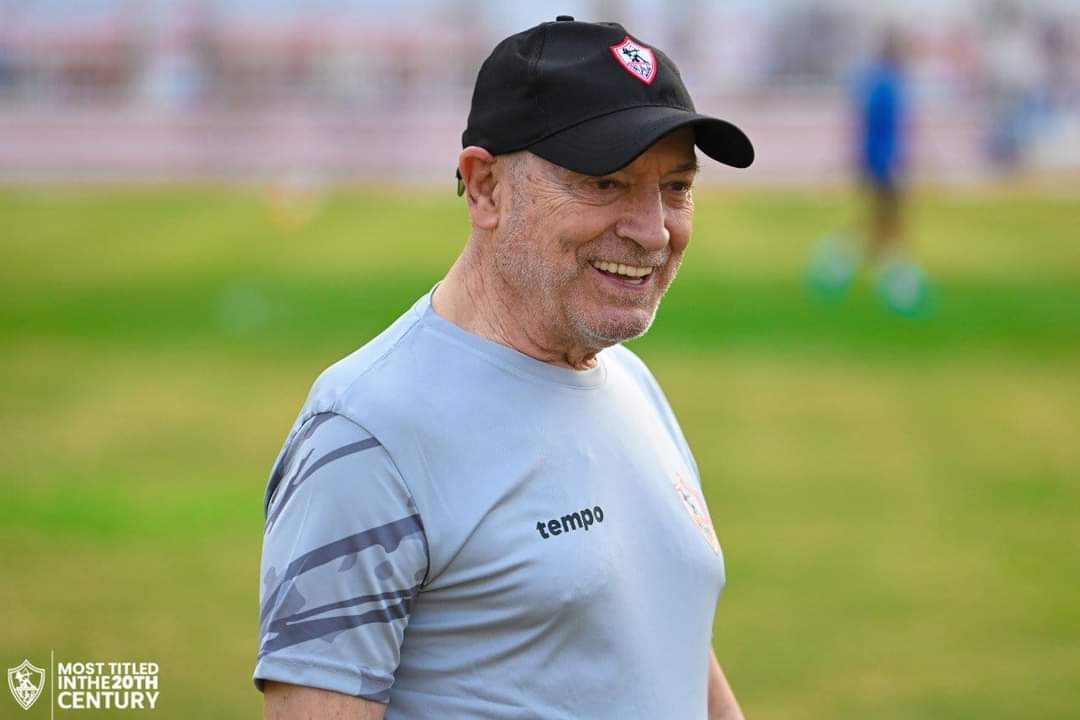 عمر السعيد يقود هجوم الزمالك أمام المصري بالدوري 