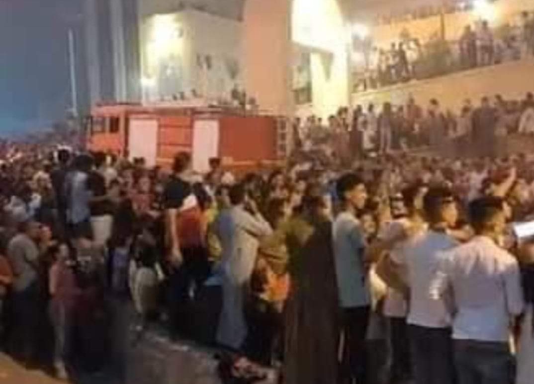 فيديو.. 15 حالة اختناق وإغماءات في حريق بدير العذراء بدرنكة بمحافظة أسيوط 

