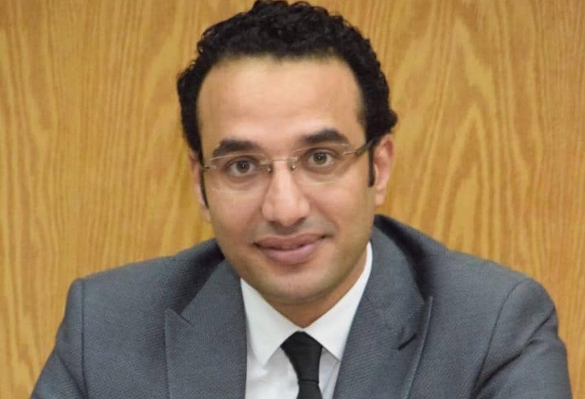 أحمد كمال معاون وزير التموين يكشف حقيقة صرف دعم 2500 جنيه للمواطنين