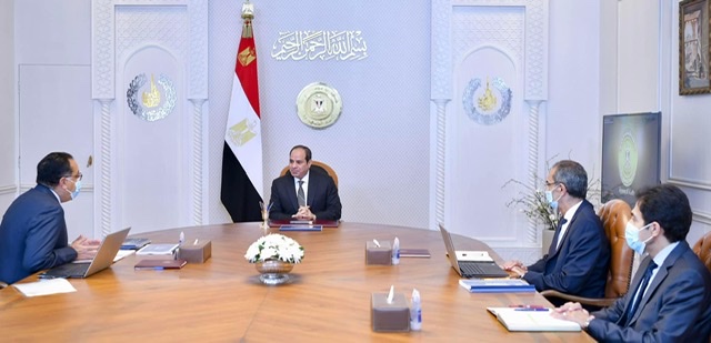 السيسي يوجه بتخصيص حوافز مجزية لتشجيع المتفوقين من طلاب برنامج  