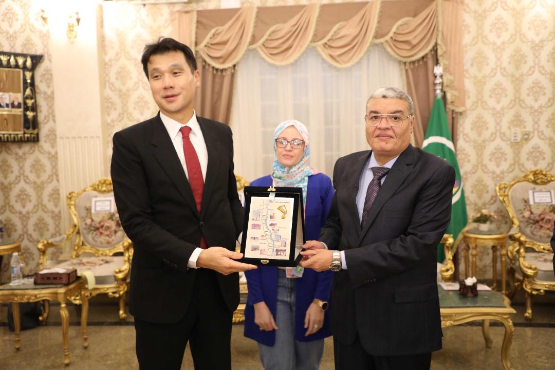 سفير كوريا الجنوبية في زيارته الأولي لعروس الصعيد: المنيا مدينة جميلة وتتمتع بالأمن والأمان