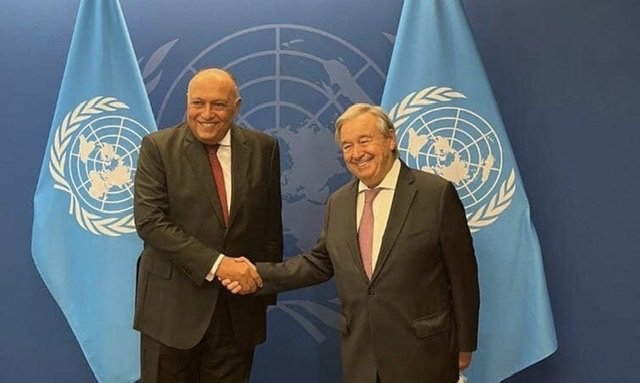 وزير الخارجية يختتم زيارته لنيويورك بلقاء مع السكرتير العام للأمم المتحدة