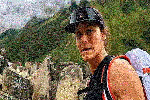 بعد يومين من انزلاقها، العثور على جثة متسلقة جبال أمريكية في نيبال