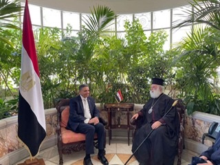 السفير المصري في أثينا يستقبل بطريرك الإسكندرية وسائر أفريقيا للروم الأرثوذكس