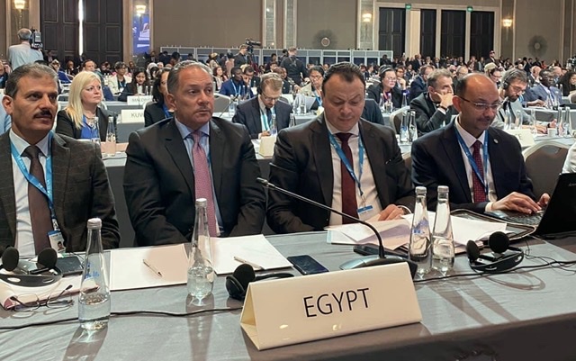 السفير المصري في الإمارات يترأس الوفد المشارك في أعمال الجمعية العامة للوكالة الدولية للطاقة المتجددة