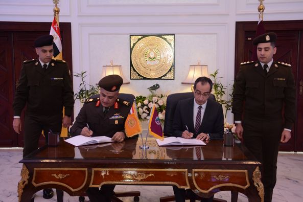 إدارة الحرب الكميائية توقع بروتوكول تعاون مع جامعة الفيوم لتبادل من الكوادر بالمنظومة البحثية