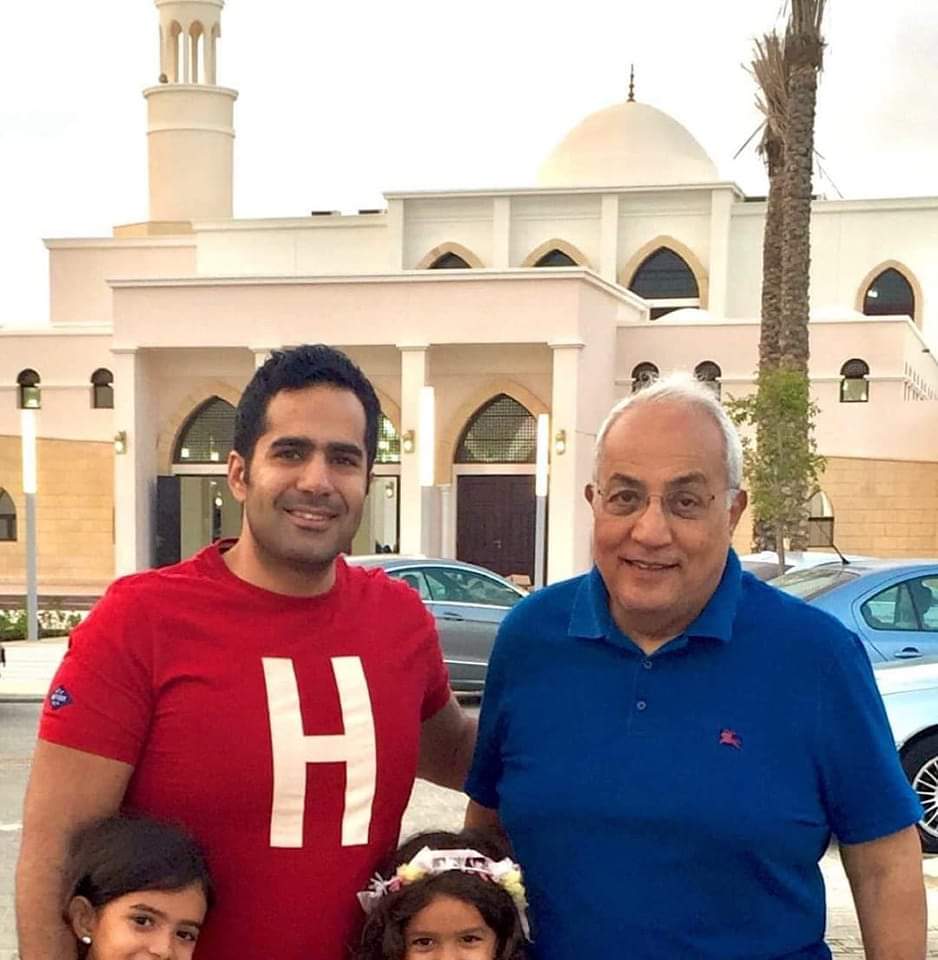 إخلاء سبيل رجل الاعمال صفوان ثابت ونجله سيف 


