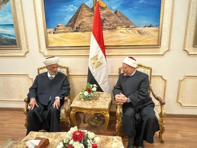 مفتي الجمهورية يستقبل شيوخ الإسلام في أذربيجان ولبنان وتونس 
