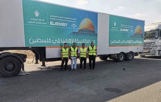 قوافل المساعدات المصرية تتحرك باتجاه معبر رفح