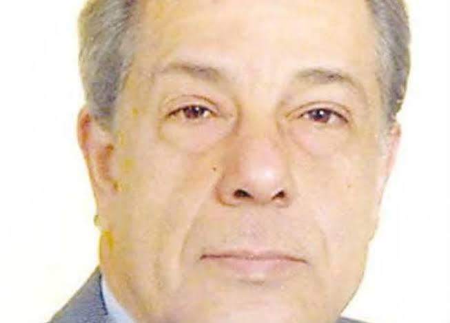 وفاة الكاتب والناقد الكبير رؤوف توفيق