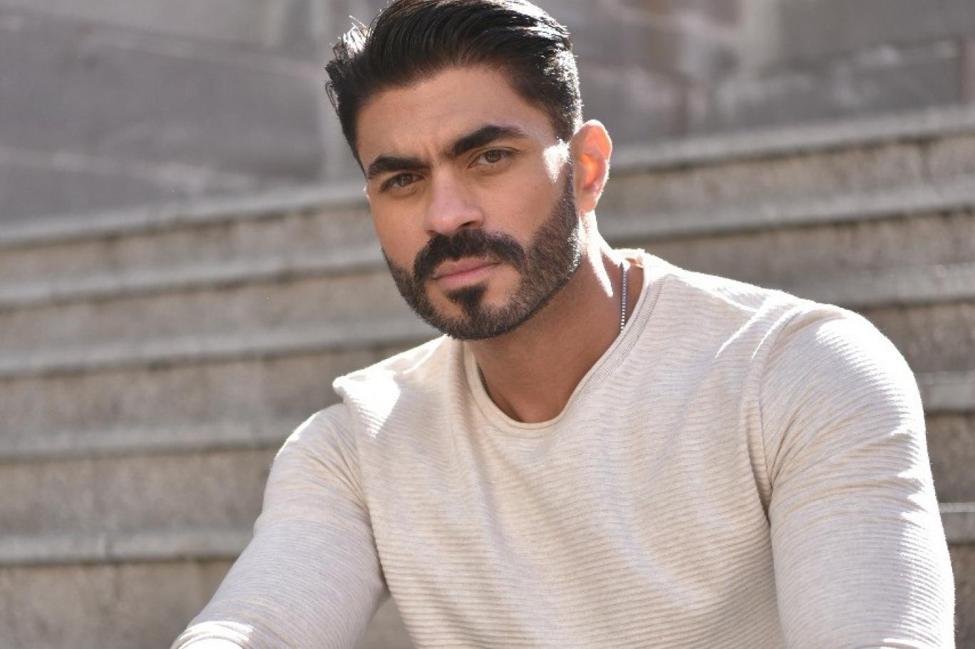 خالد سليم باكيا: أنا سكتت كتير بس كل يوم بتدمر أكتر من اللي قبله
