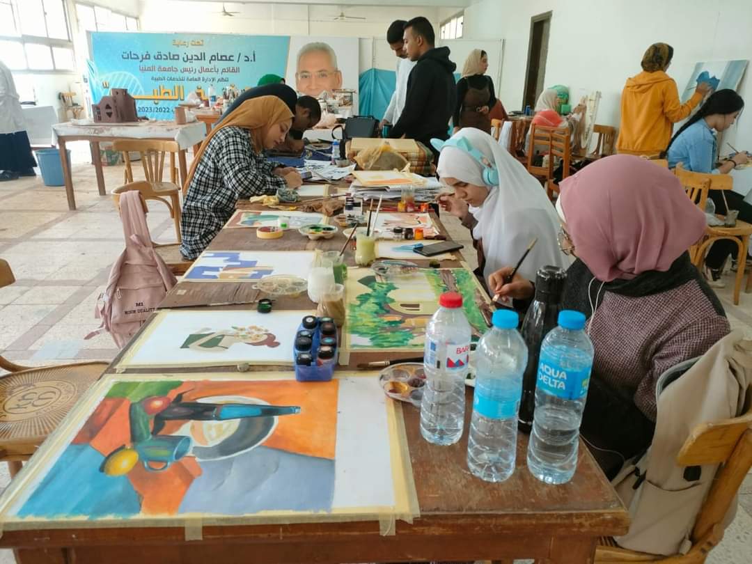جامعة المنيا تفوز بالمركز الأول في مجال الفنون التشكيلية بمراكز الفنون للجامعات في موسمها الرابع
