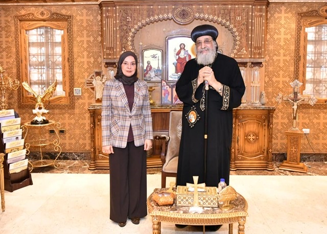 سفيرة البحرين لدي القاهرة تؤكد على أواصر الصداقة التي تربط بين المملكة والكنيسة المصرية 